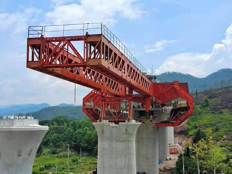 铁路架桥机