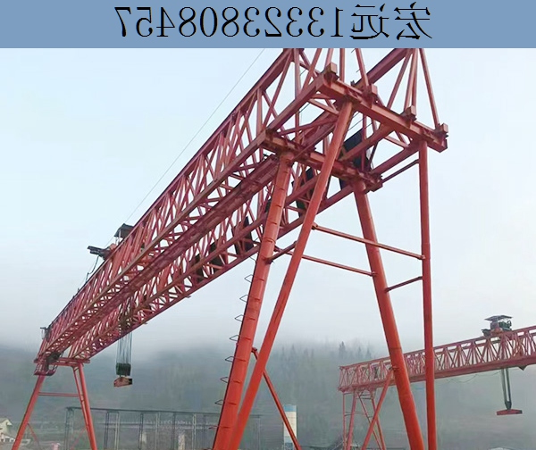 10吨门式起重机
