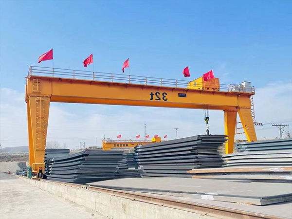 32t龙门吊安装